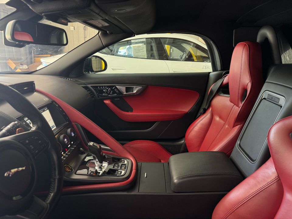 2017 Jaguar F-TYPE