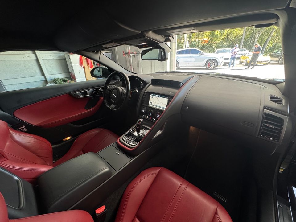 2017 Jaguar F-TYPE
