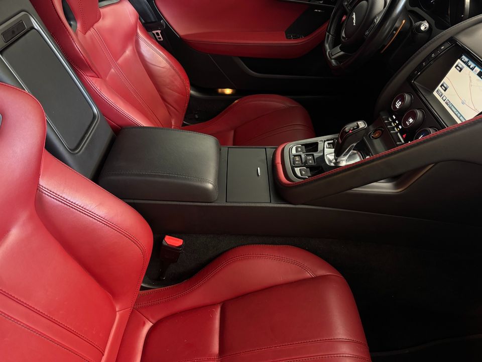 2017 Jaguar F-TYPE