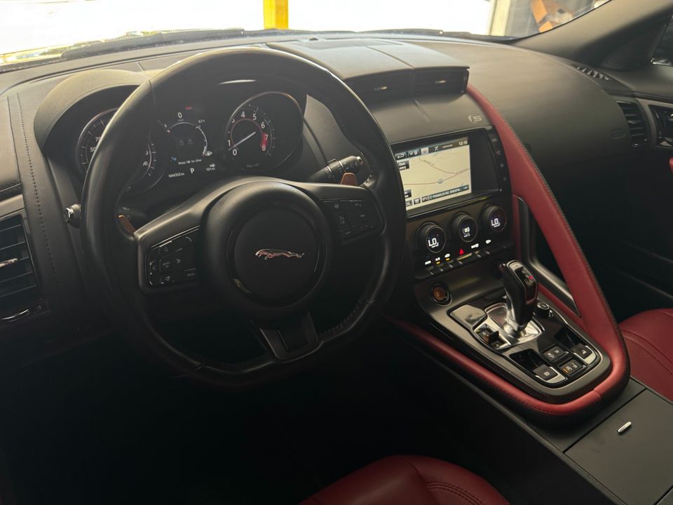 2017 Jaguar F-TYPE