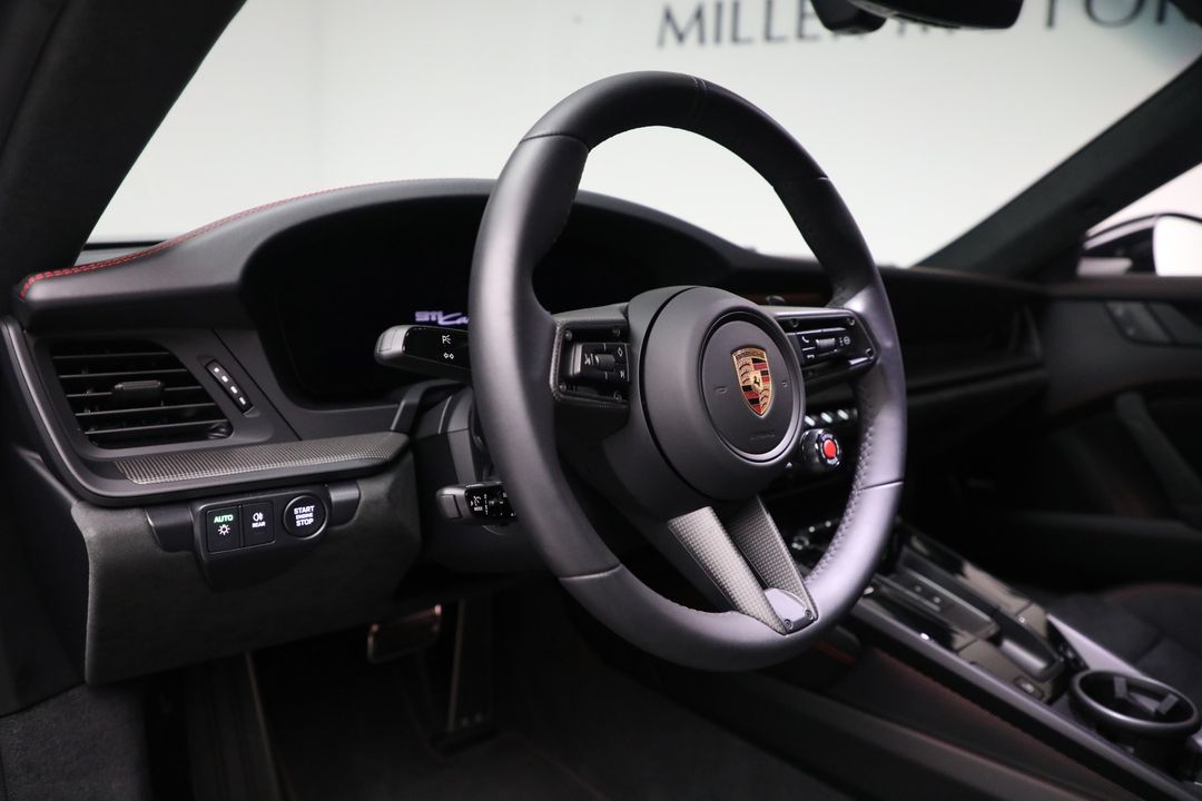 2025 Porsche 911