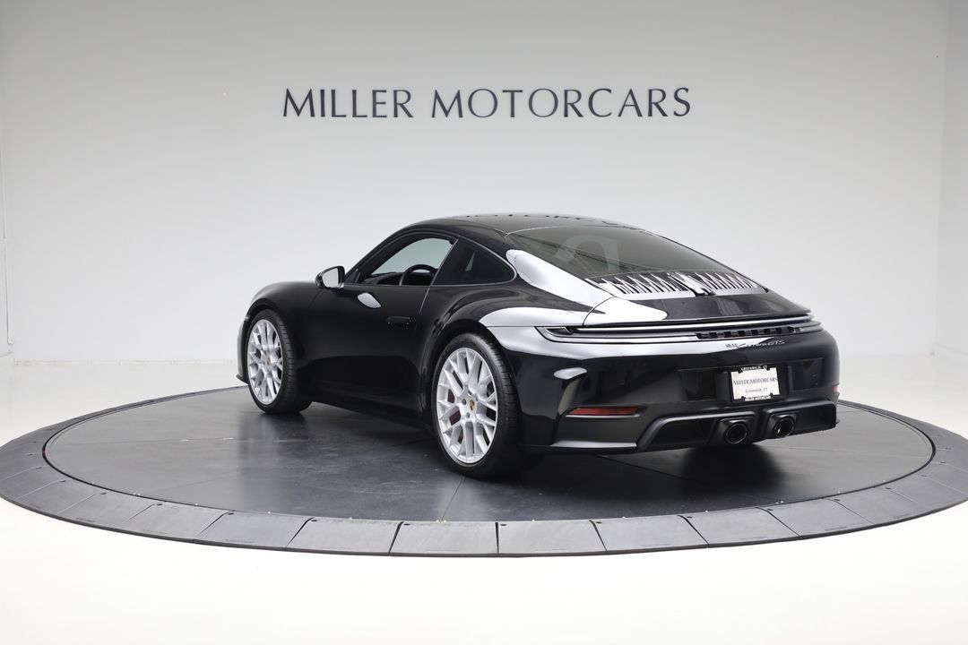 2025 Porsche 911