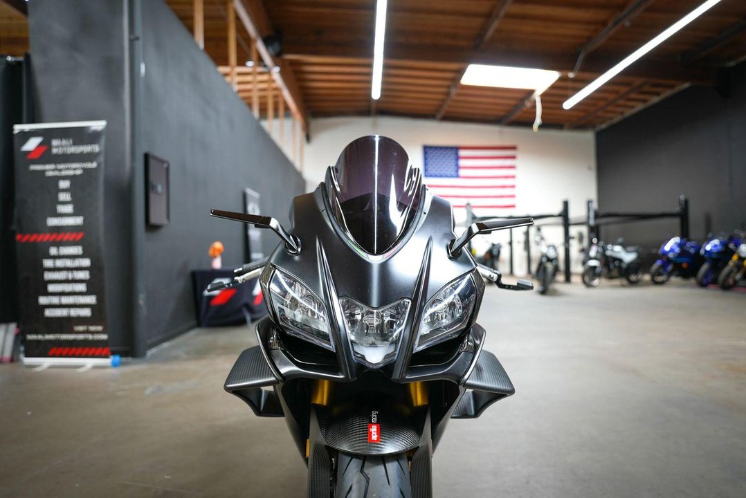 2019 Aprilia RSV4 RF
