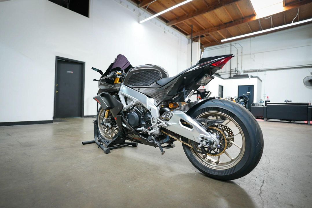 2019 Aprilia RSV4 RF