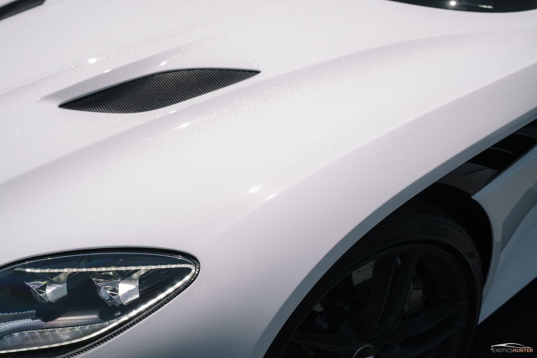 2019 Aston Martin DBS