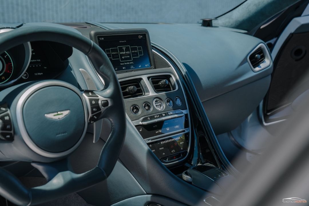 2019 Aston Martin DBS