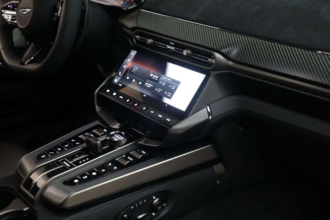 2025 Aston Martin Vanquish