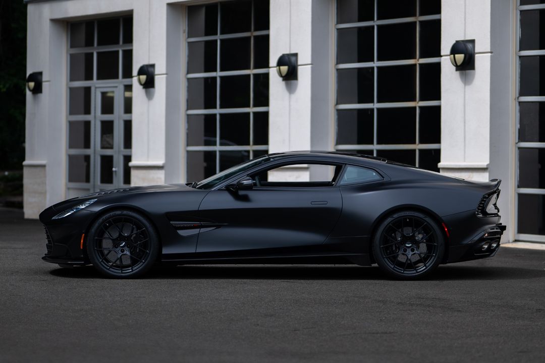 2025 Aston Martin Vanquish