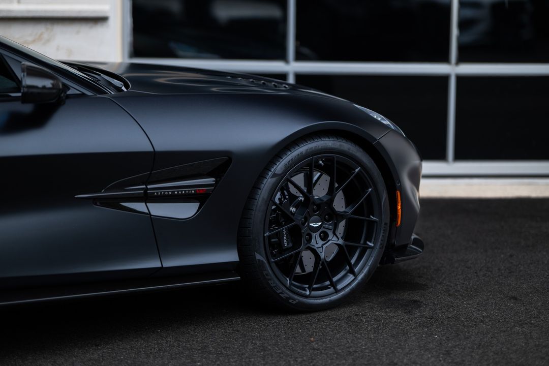 2025 Aston Martin Vanquish