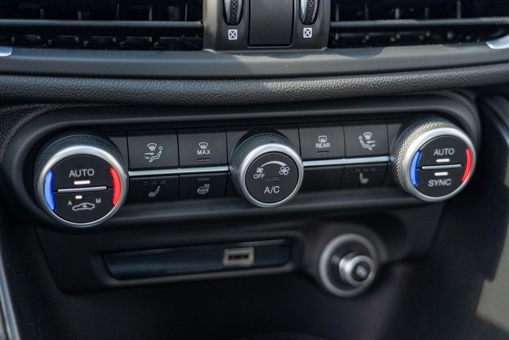 2025 Alfa Romeo Giulia