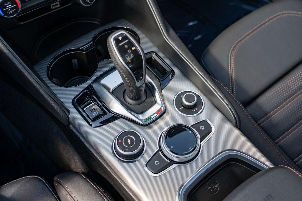 2025 Alfa Romeo Giulia