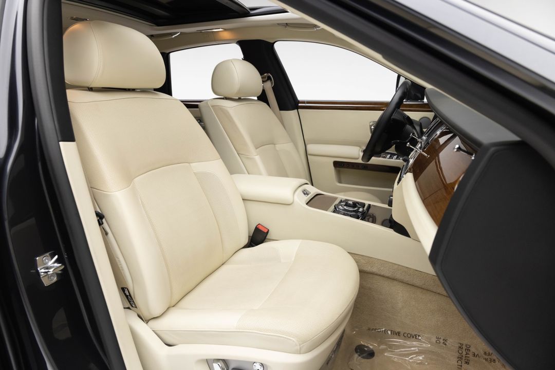 2010 Rolls-Royce Ghost