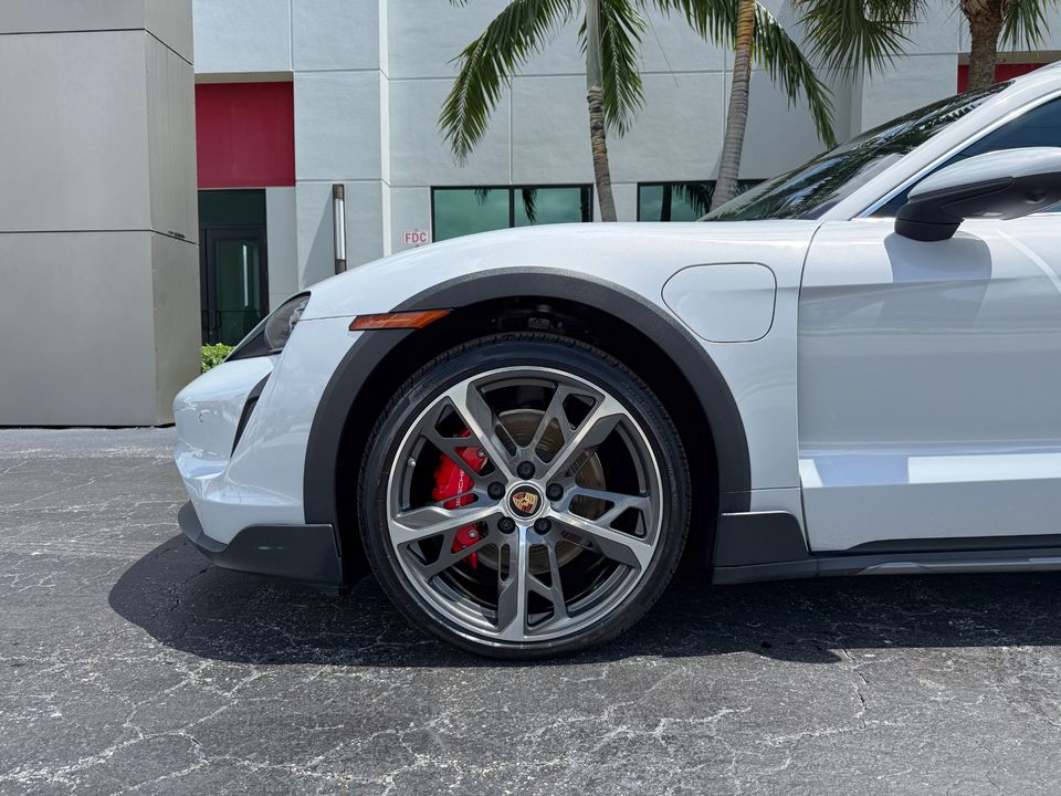 2024 Porsche Taycan