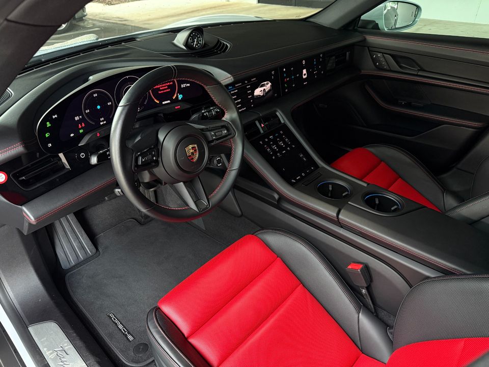 2024 Porsche Taycan