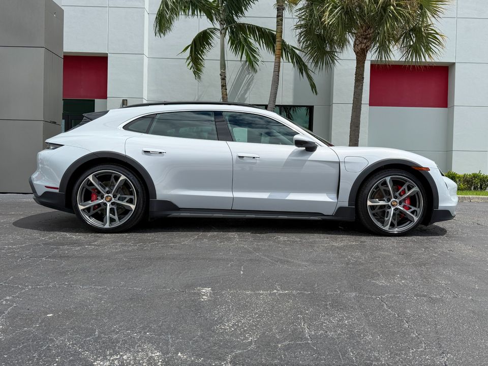 2024 Porsche Taycan