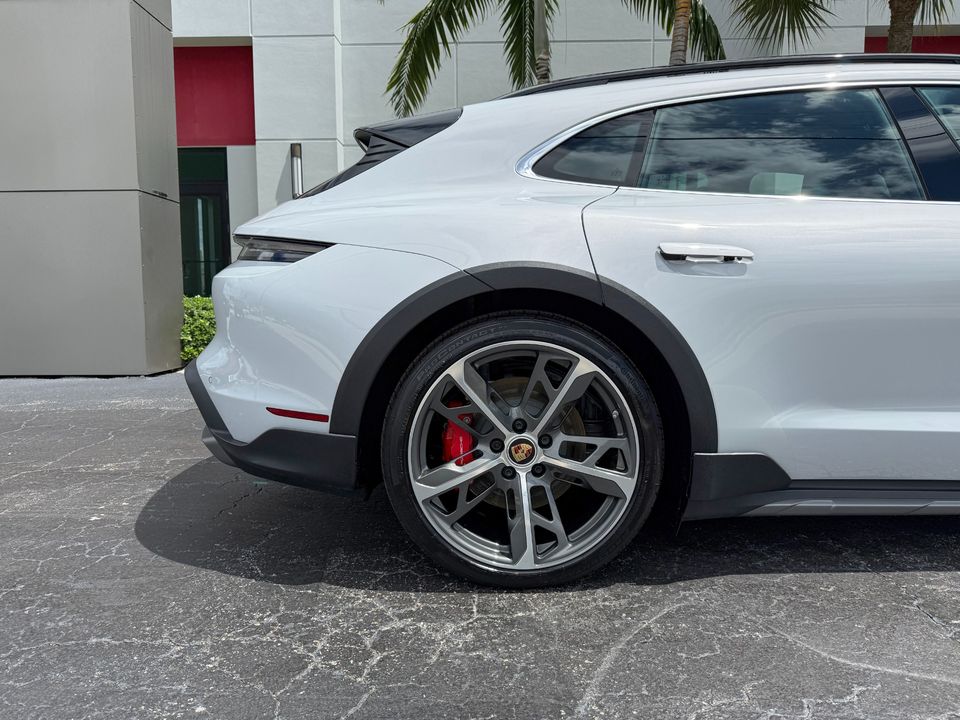 2024 Porsche Taycan