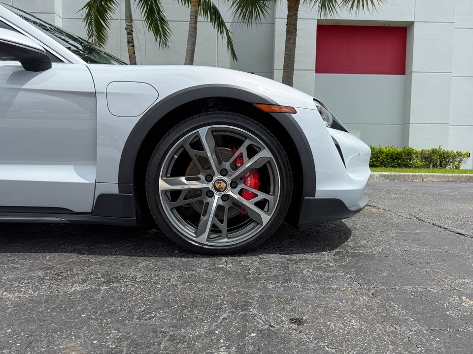 2024 Porsche Taycan