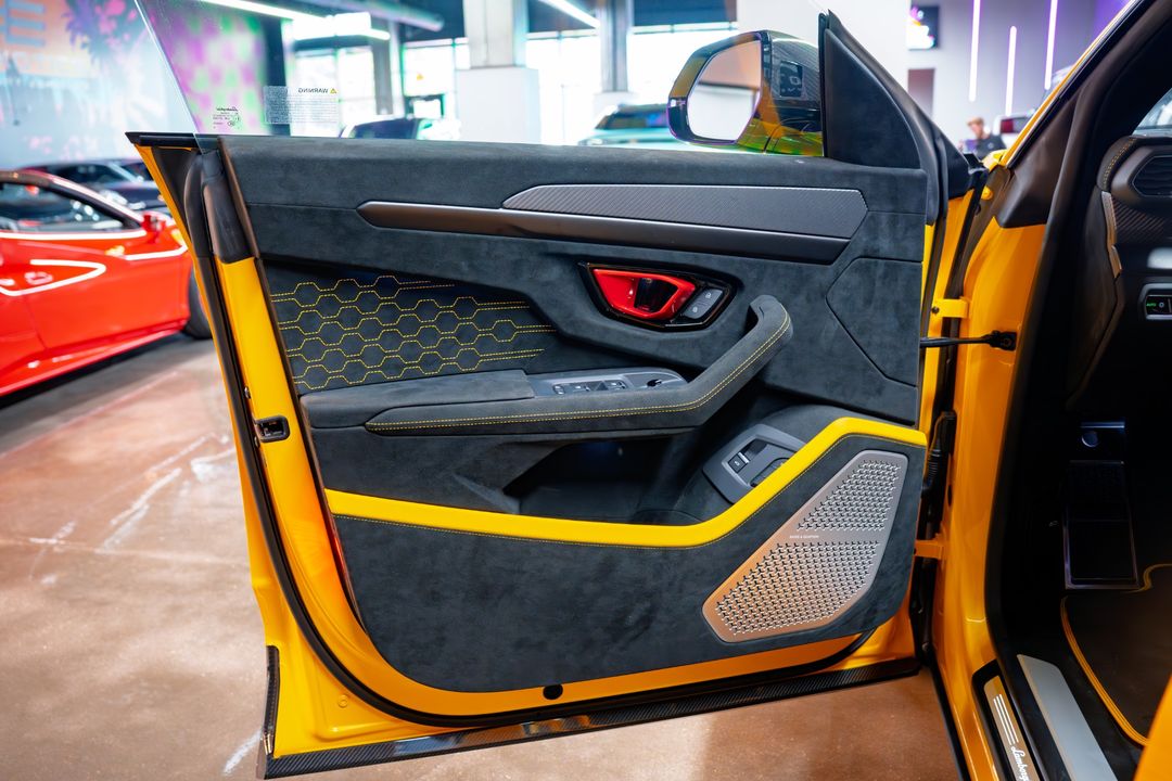 2024 Lamborghini Urus