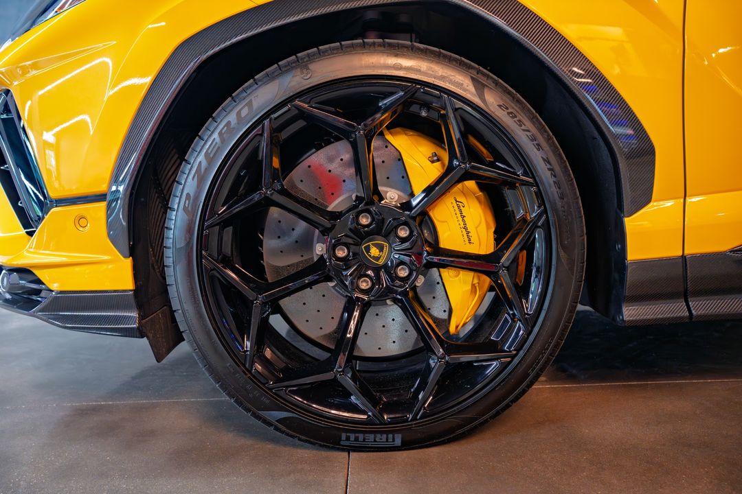 2024 Lamborghini Urus