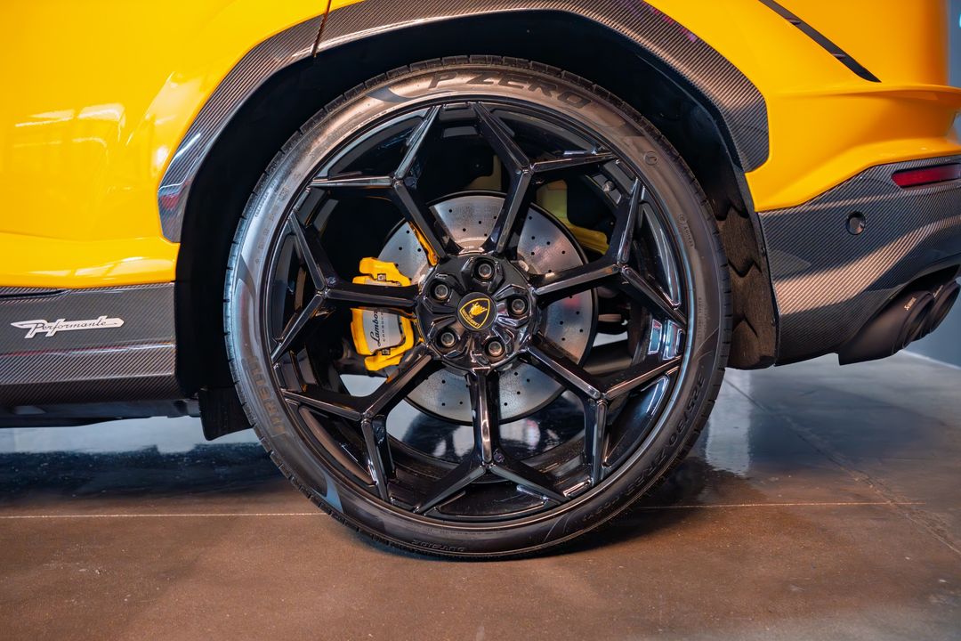 2024 Lamborghini Urus