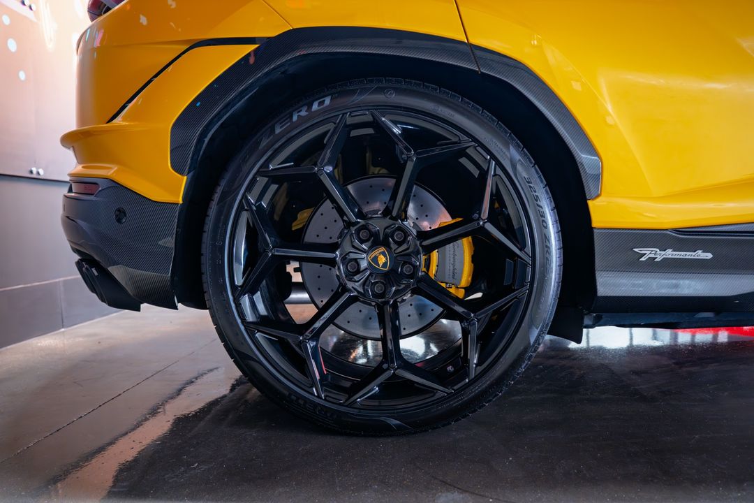 2024 Lamborghini Urus