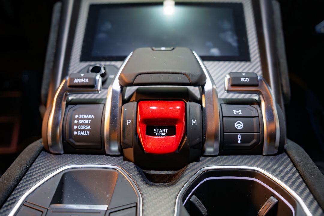 2024 Lamborghini Urus