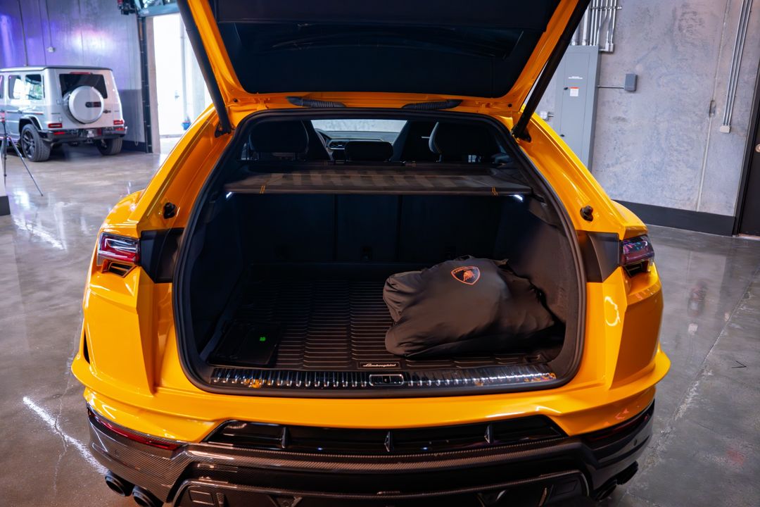 2024 Lamborghini Urus