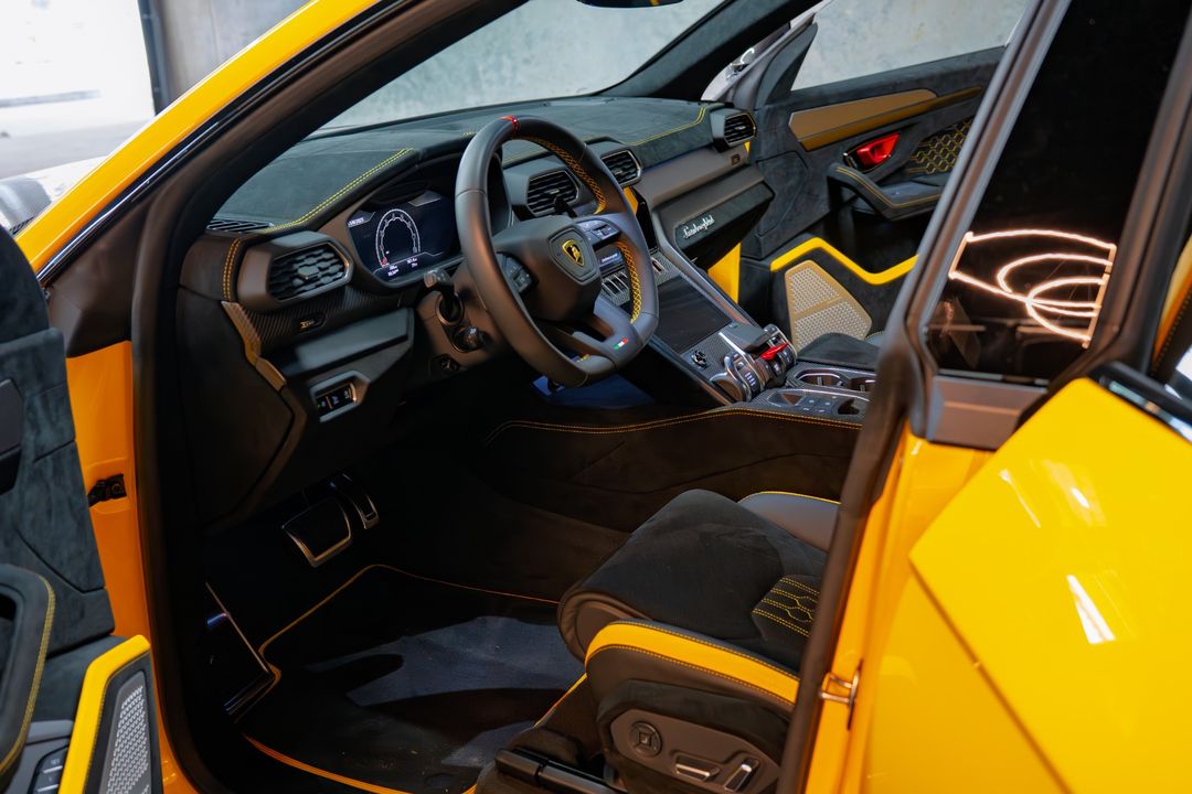 2024 Lamborghini Urus