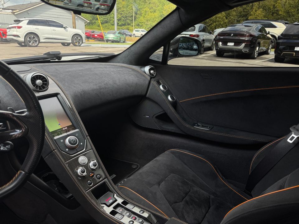 2016 McLaren 650S