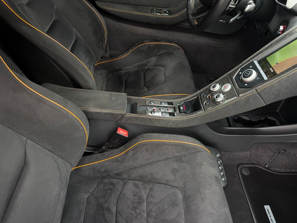 2016 McLaren 650S