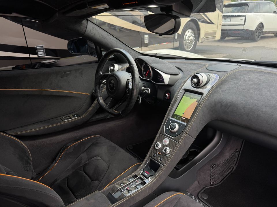 2016 McLaren 650S