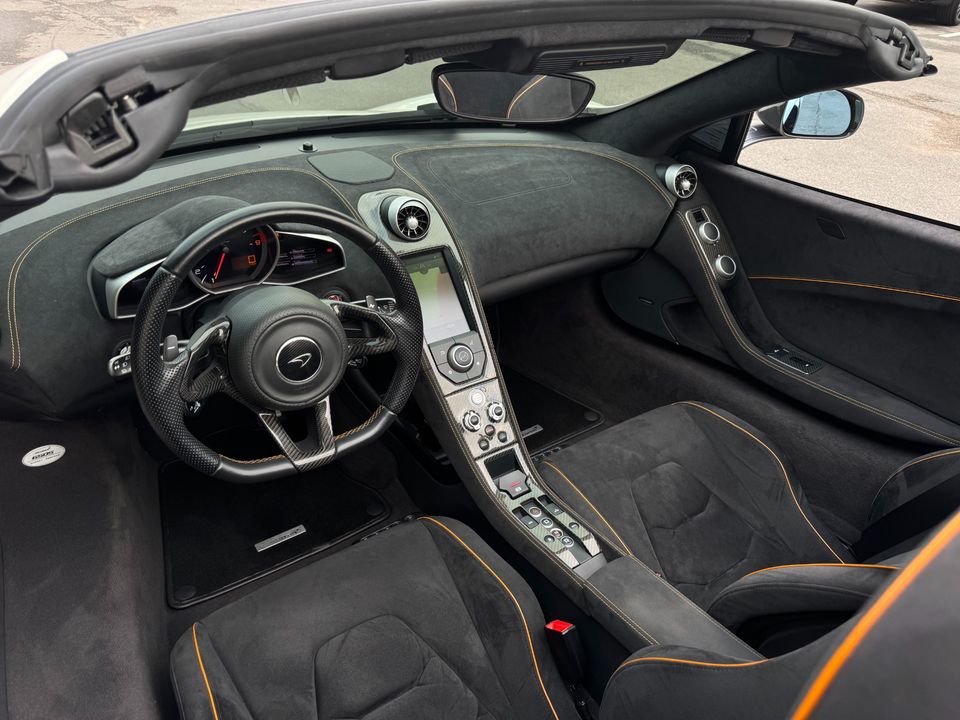 2016 McLaren 650S