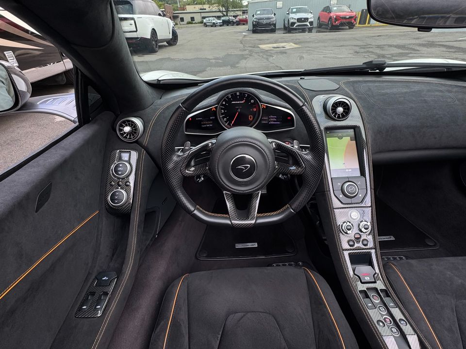 2016 McLaren 650S
