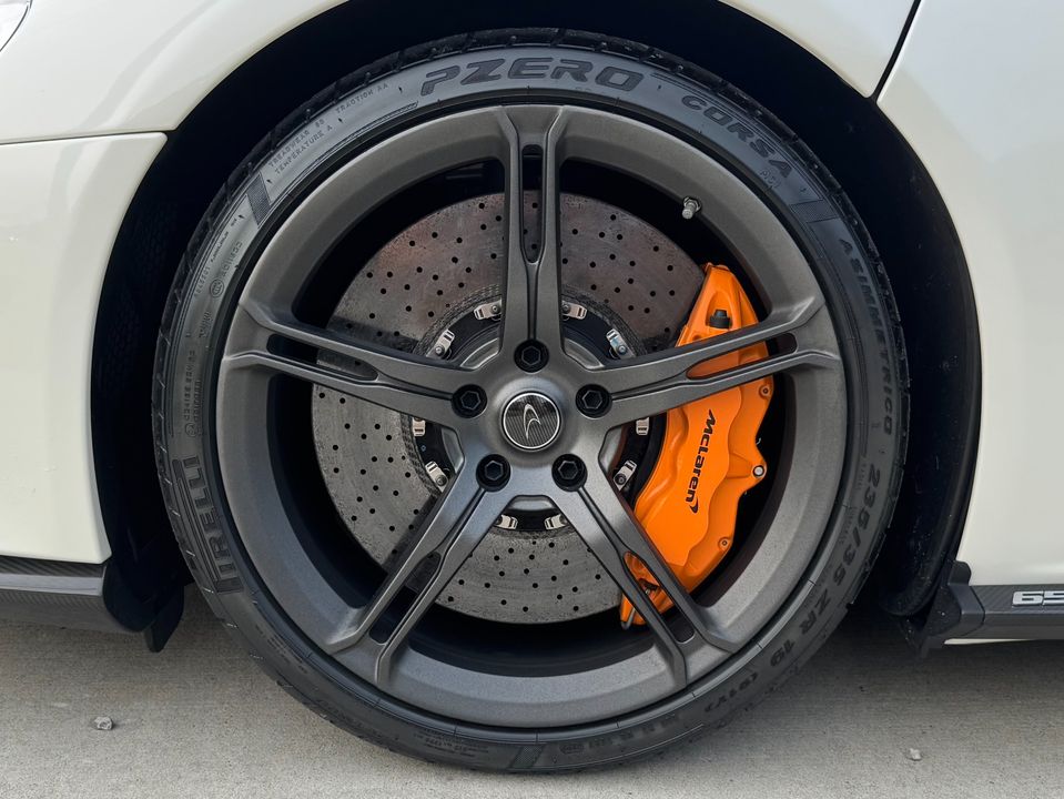 2016 McLaren 650S