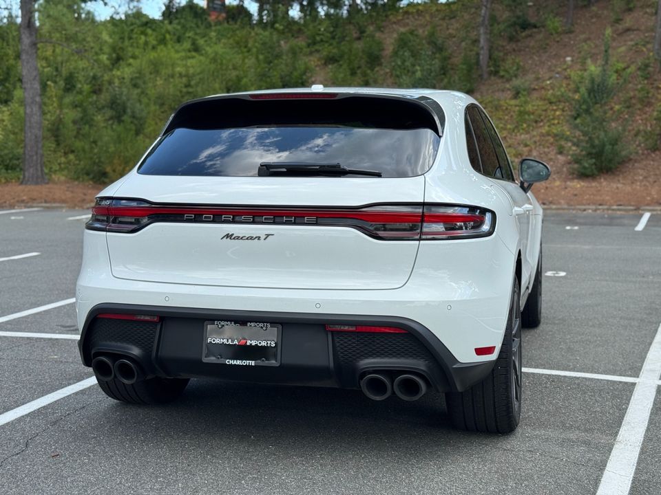 2023 Porsche Macan T