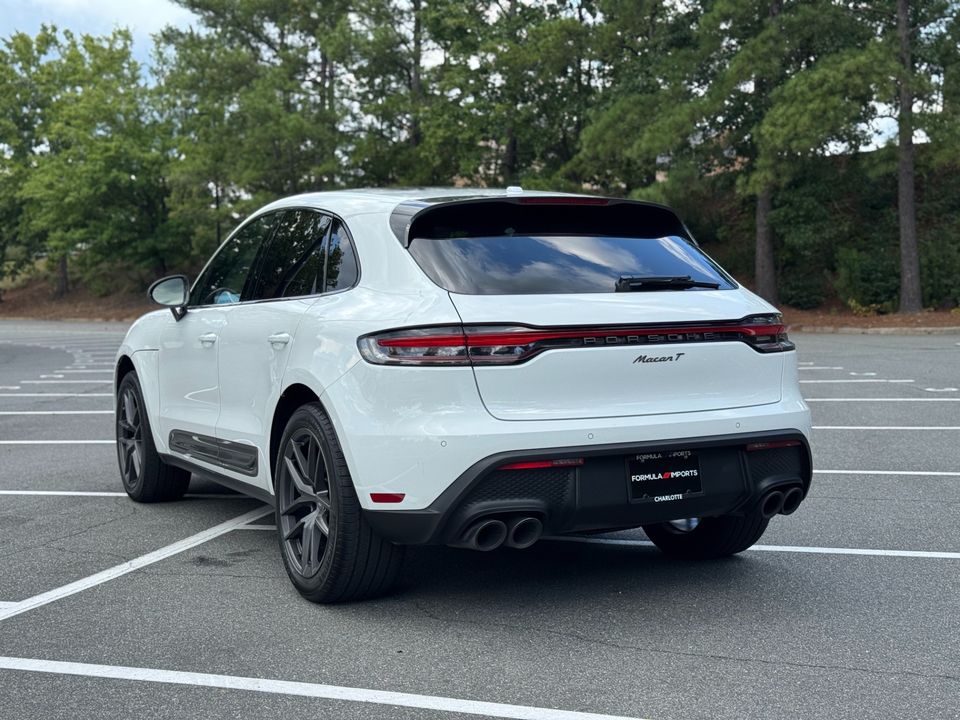 2023 Porsche Macan T