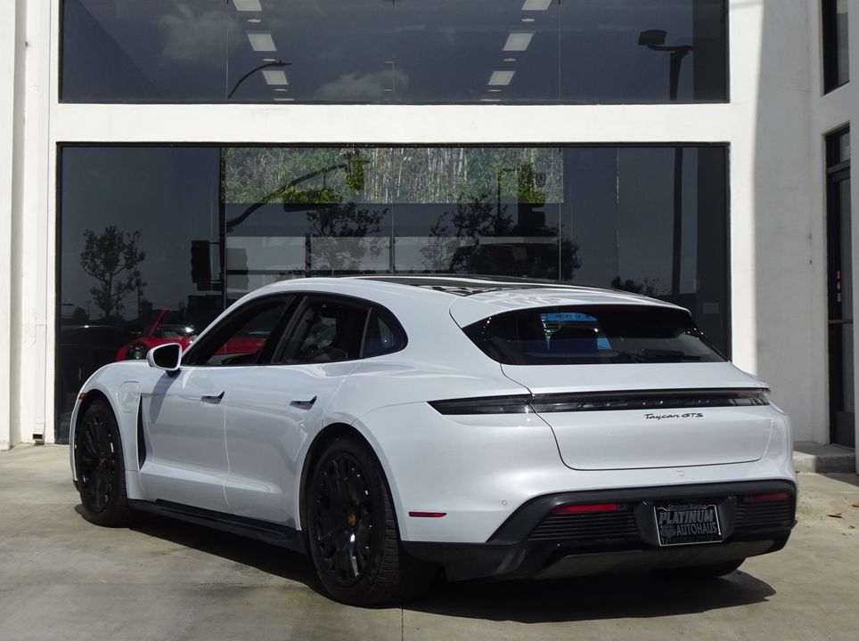 2024 Porsche Taycan