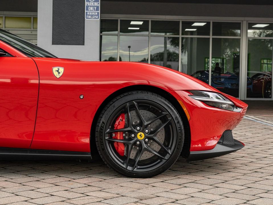 2024 Ferrari Roma Spider