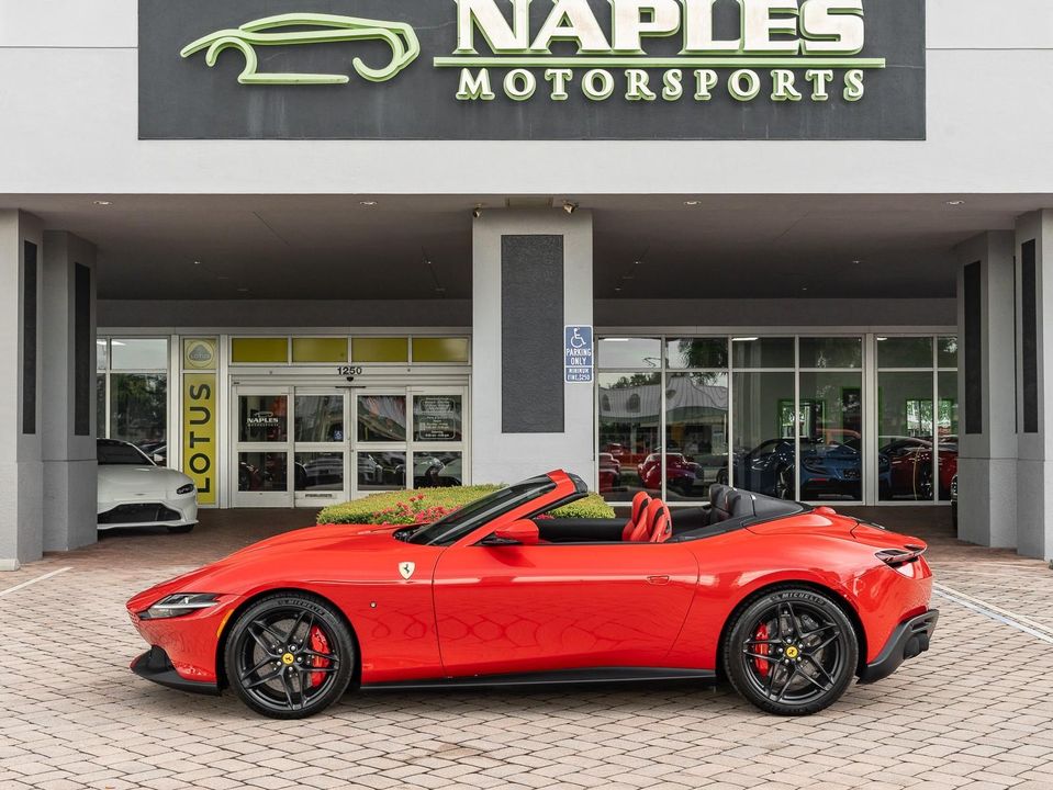 2024 Ferrari Roma Spider