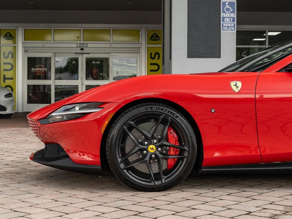 2024 Ferrari Roma Spider