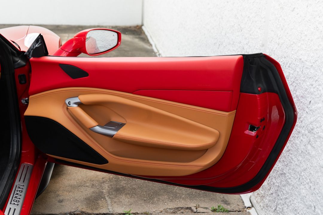 2023 Ferrari F8 Spider