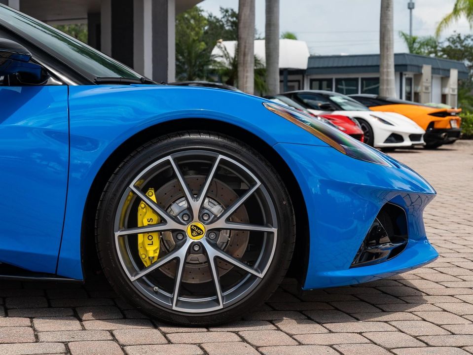 2024 Lotus Emira