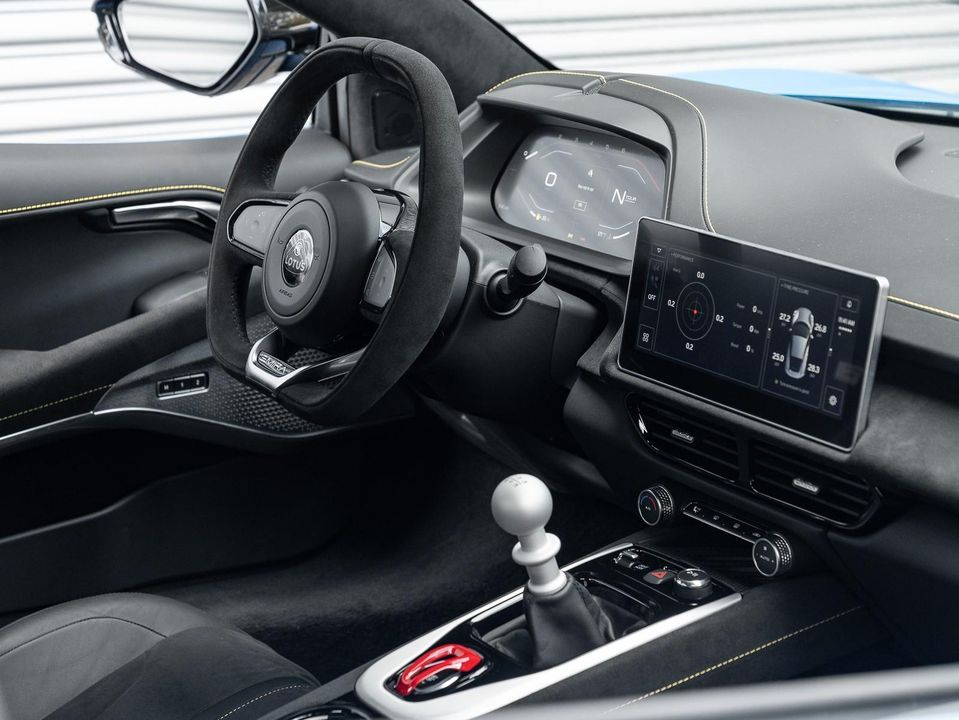 2024 Lotus Emira