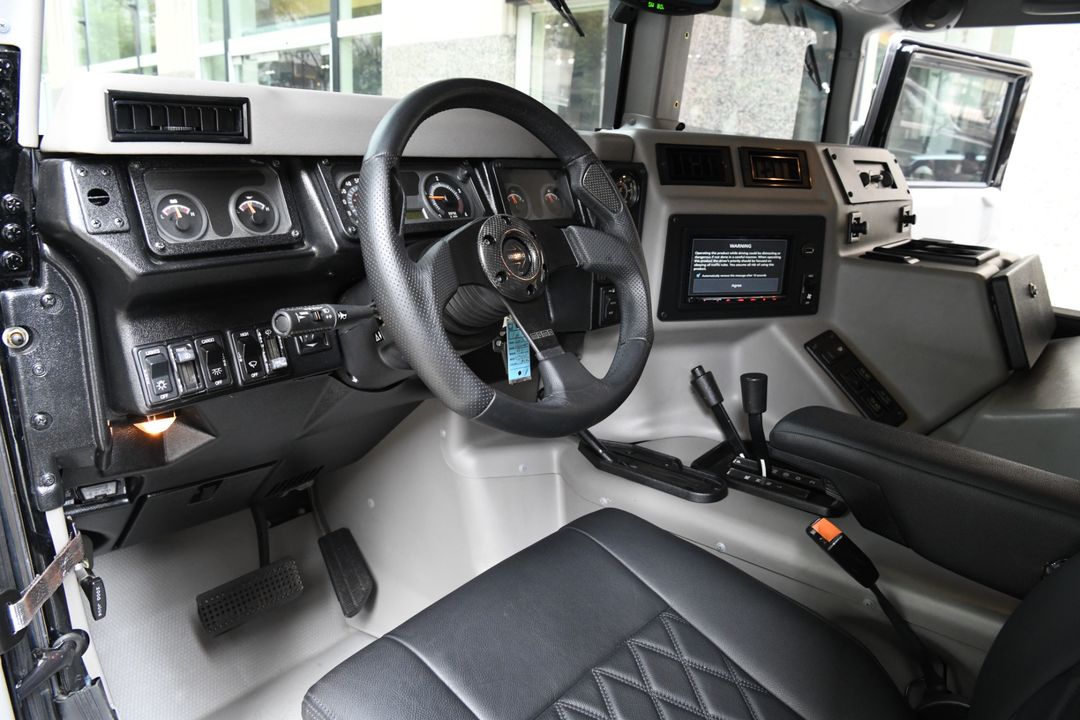 2002 HUMMER H1