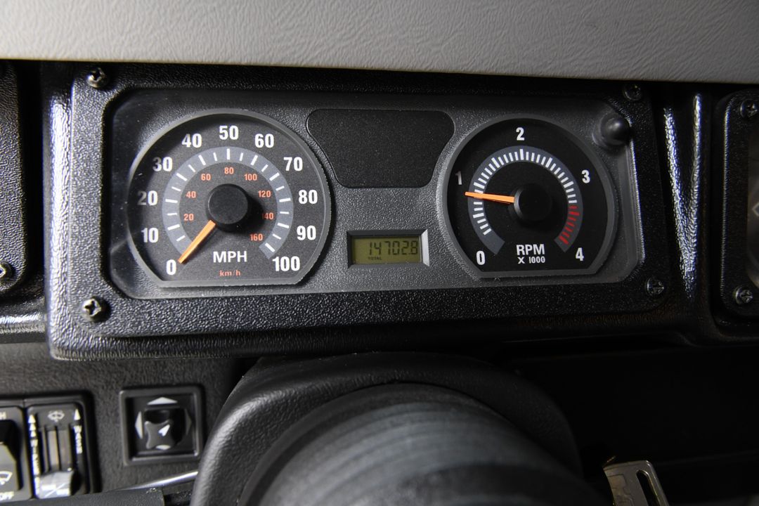 2002 HUMMER H1