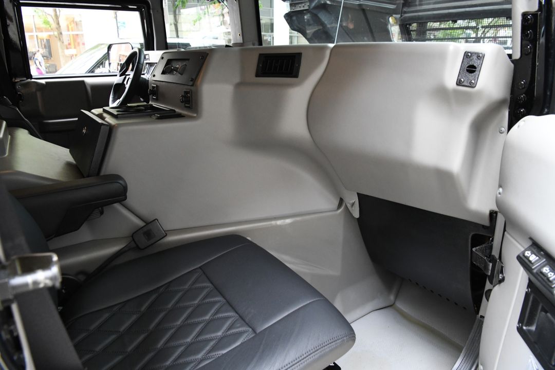2002 HUMMER H1