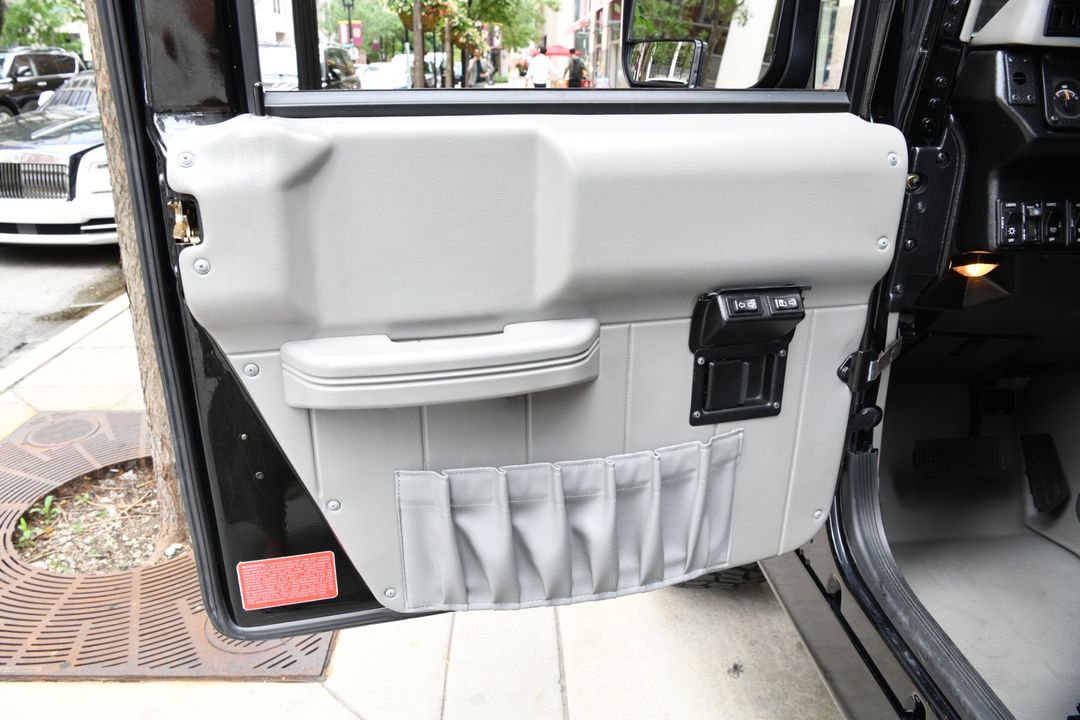 2002 HUMMER H1