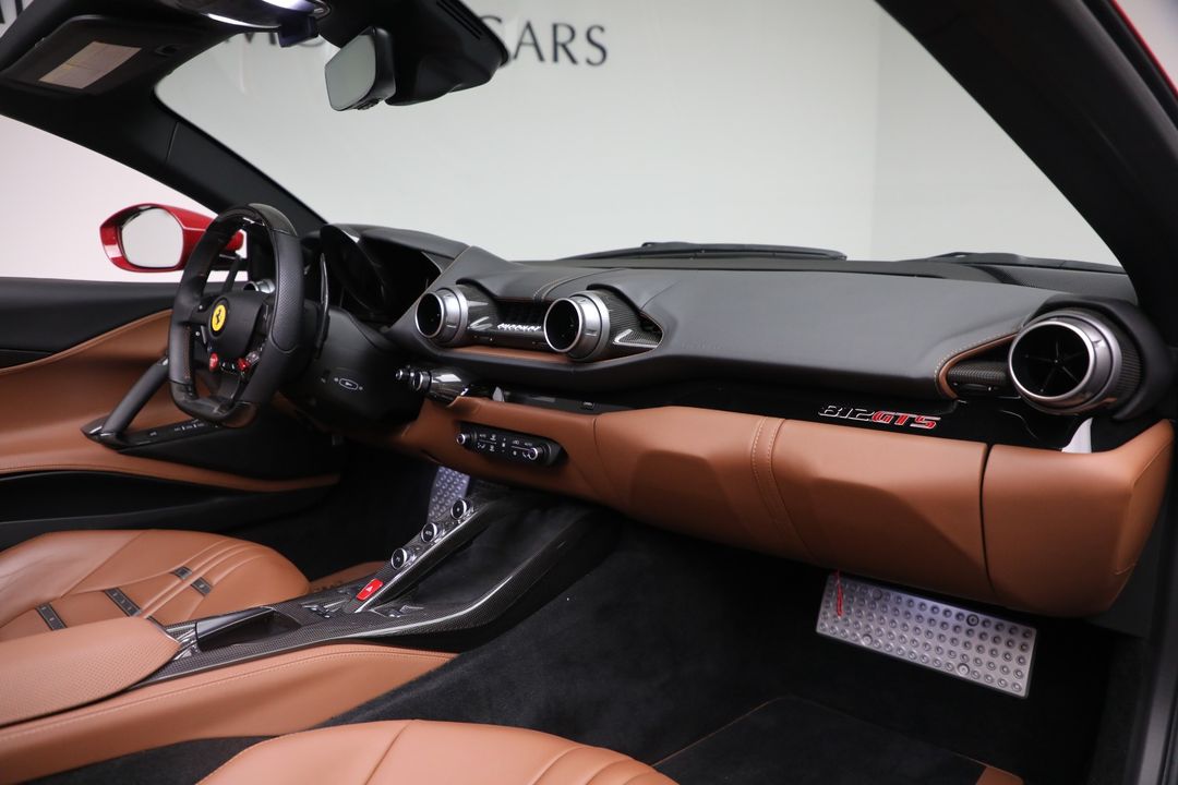 2022 Ferrari 812 GTS