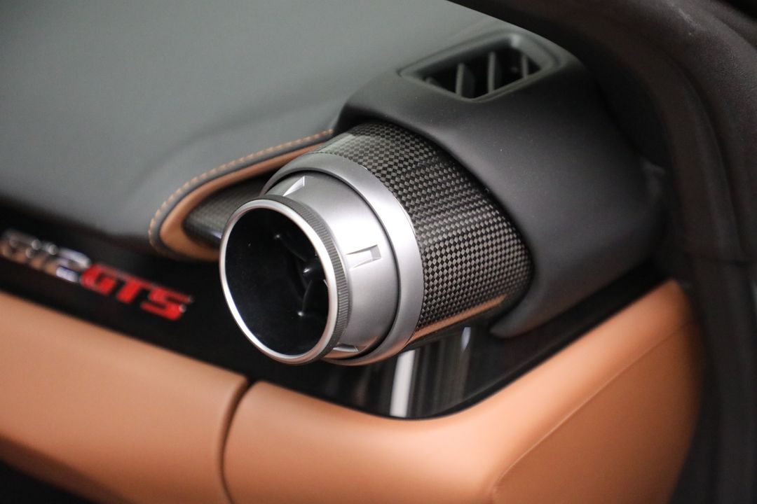 2022 Ferrari 812 GTS