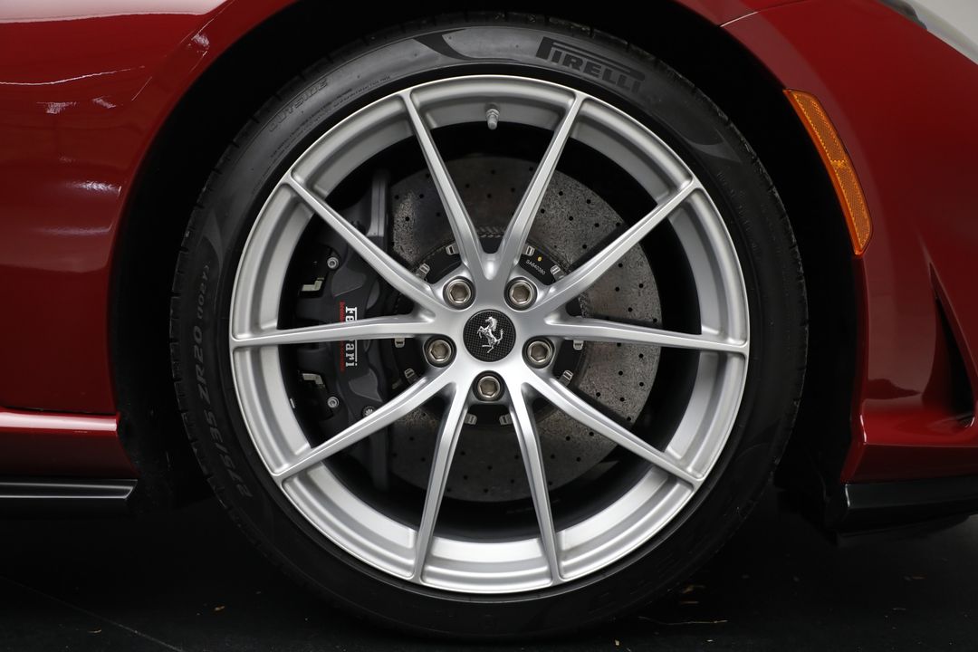 2022 Ferrari 812 GTS